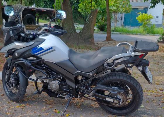 SUZUKI V-STROM 650XT ABS 